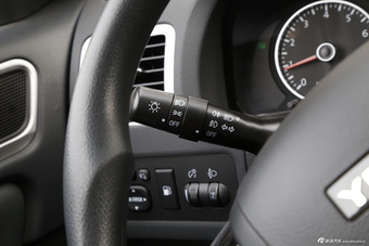 2016款野马T70 1.8T自动CVT进取版