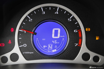 2015款奔奔1.4L自动IMT豪华型国5