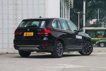 2014款宝马X5 3.0T自动xDrive35i尊享型