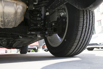 2015款中华V3 1.5L手动精英型