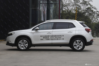 2016款DS 6 1.6T自动舒适版THP160