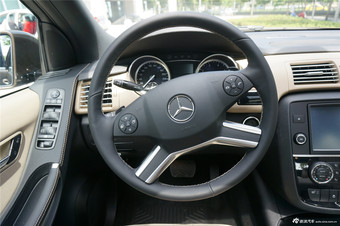 2014款奔驰R320到店实拍