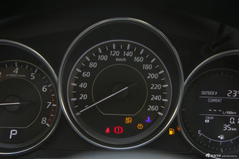 2015款阿特兹2.5L自动蓝天尊崇版