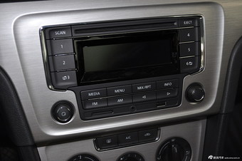 2013款朗逸1.6L自动舒适版 睿智金