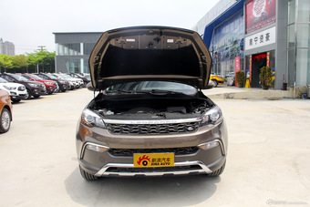 2015款猎豹CS10 2.0T手动新锐版