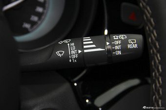 2016款昂科威2.0T自动四驱精英型28T