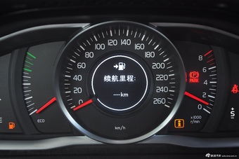 2016款沃尔沃XC60 2.0T 智进版