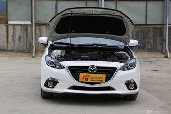 2016款马自达3昂克赛拉1.5L自动三厢尊贵型