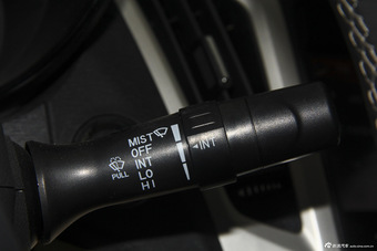 2015款艾瑞泽7 1.6L手动致享版