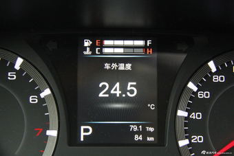 2016款传祺GA8 2.0T自动至尊版320T