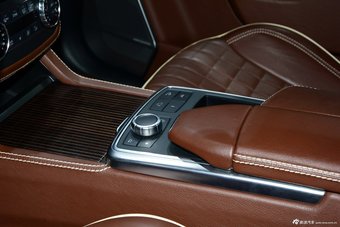 2015上海车展：巴博斯700GR