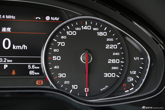 2016款奥迪A8L 3.0T自动45TFSI quattro豪华型