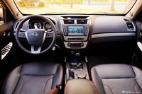 2014款全球鹰GX7 2.0L自动尊贵型