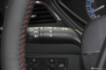 2015款海马M6 1.5T手动豪华型