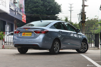 2015款科鲁兹1.4T自动豪华型