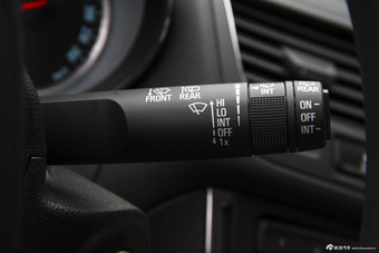 2015款昂科拉1.4T自动两驱都市精英型