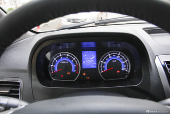 2015款开瑞K50S 1.5L手动豪华型