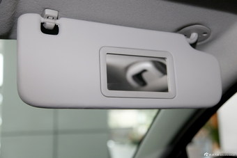 2014款爱唯欧三厢1.4L手动舒享版