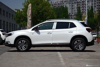 2016款DS6 1.6T自动豪华版THP160