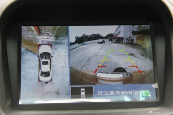 2015款比亚迪秦1.5T自动双冠旗舰Plus版