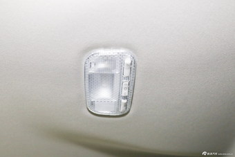 2015款东风雪铁龙C3-XR 1.6L自动先锋型