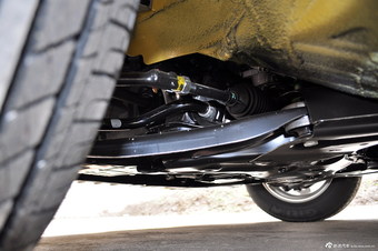 2014款瑞纳1.4L手动时尚型 迎春黄