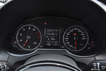2013款奥迪Q5 40TFSI舒适型