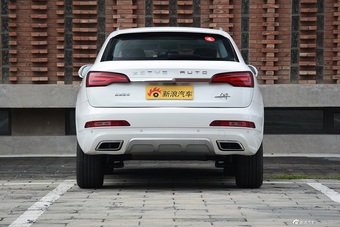 2016款众泰SR7 1.5T手动魔方之梦版