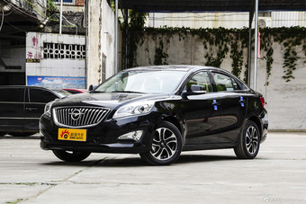 2016款海马福美来1.6L手动品尚型升级版