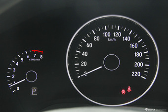 2015款缤智1.8L CVT两驱精英型