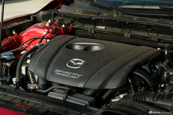 2015款阿特兹2.0L自动蓝天时尚型