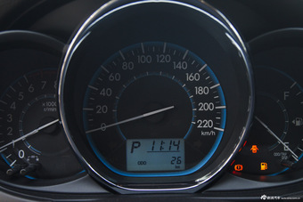 2014款威驰1.5L自动智臻版