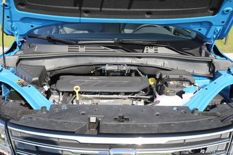 2016款荣威RX5基本型