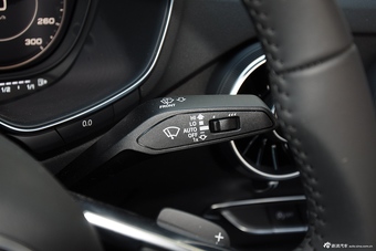 2015款奥迪TT Coupe 45TFSI quattro