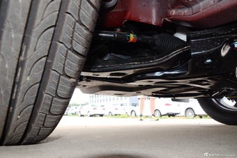 2015款DX7 2.0T手动运动豪华型