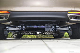 2016款传祺GA8 2.0T自动至尊版320T