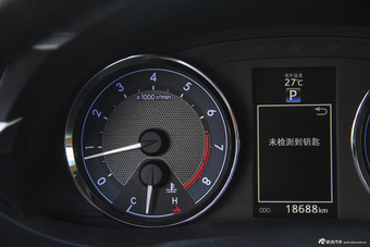 2014款卡罗拉1.6L自动GLX-i导航版