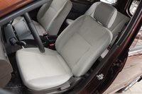 2015款五菱宏光S 1.5L基本型 国V