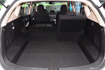 2015款 宝骏560 1.8L手动舒适型