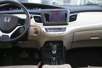 2016款杰德1.8L自动舒适精英版5座