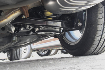 2015款马自达6 2.0L自动时尚型