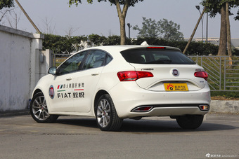 2014款菲亚特致悦1.4T自动豪华运动版