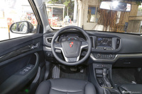 2015款荣威360 1.4T自动尊享版