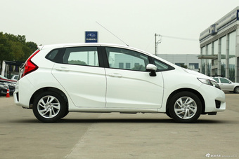 2014款飞度1.5L CVT SE时尚型