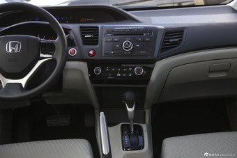 2014款思域1.8L自动经典版