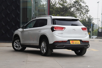 2016款DS 6 1.6T自动舒适版THP160