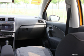 2014款Cross Polo 1.6L自动到店实拍