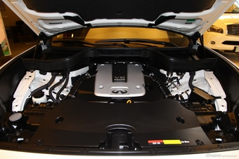 2013款英菲尼迪QX70 3.7L标准版