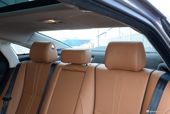 2016款捷豹XJL 3.0L自动SC四驱全景商务版