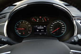 2016款迈锐宝XL 1.5T自动双离合锐驰版
